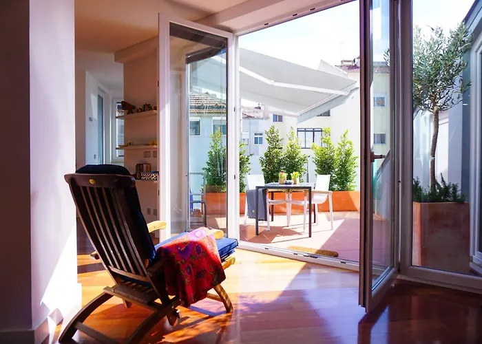 Gulbenkian Terrace - Bright Luxury Apartment